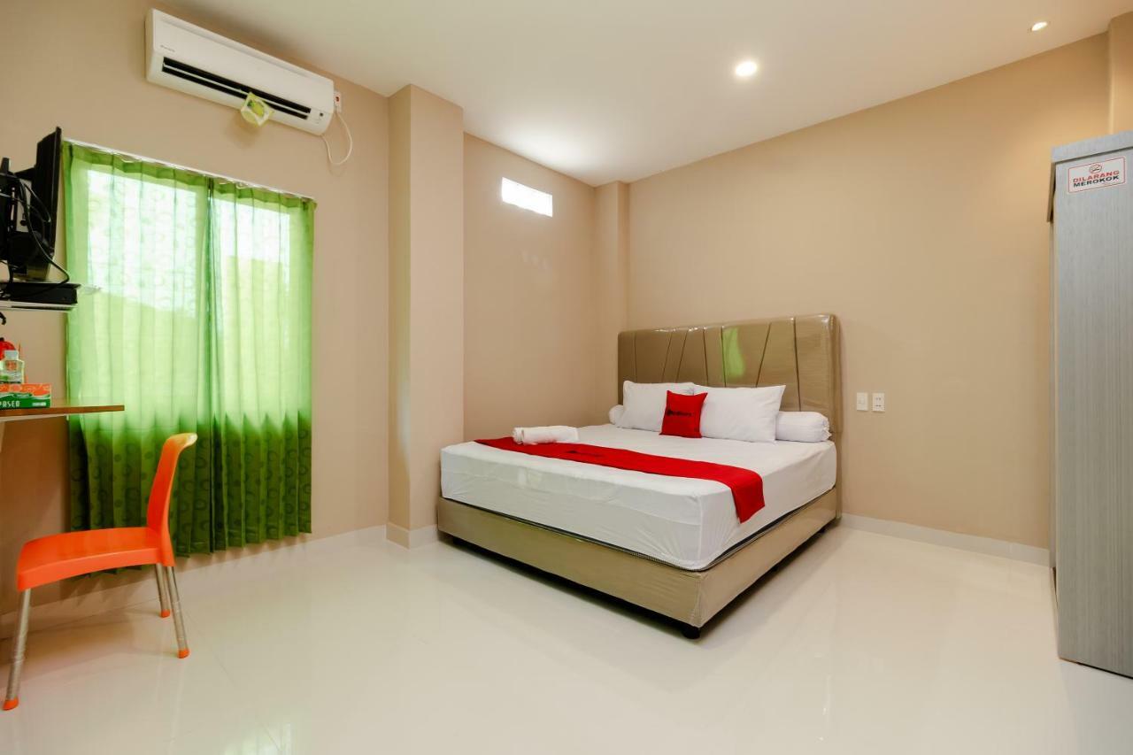 เรดดอร์ซ เชาเรียะฮ์ แอท ปังลิมา โปเลม อาเจะฮ์ Hotel บันดาอาเจะห์ ภายนอก รูปภาพ