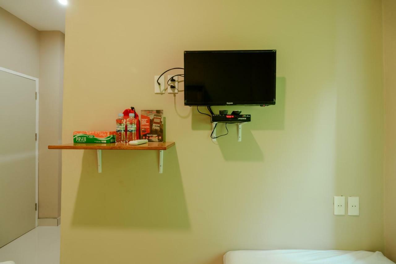 เรดดอร์ซ เชาเรียะฮ์ แอท ปังลิมา โปเลม อาเจะฮ์ Hotel บันดาอาเจะห์ ภายนอก รูปภาพ