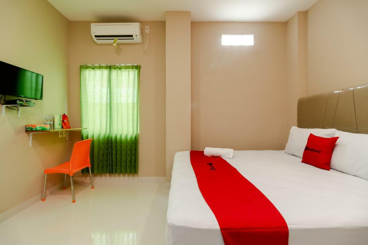 เรดดอร์ซ เชาเรียะฮ์ แอท ปังลิมา โปเลม อาเจะฮ์ Hotel บันดาอาเจะห์ ภายนอก รูปภาพ